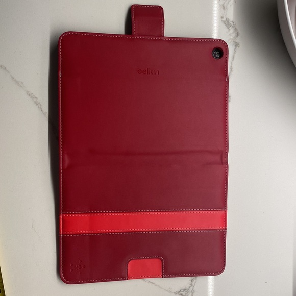 3/$10 Belkin iPad mini red striped cover with stand - Picture 7 of 7